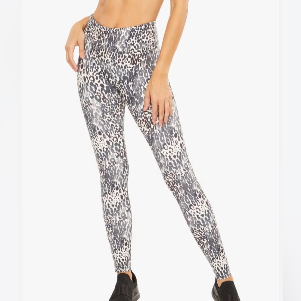 Koral High Rise Blackout Legging